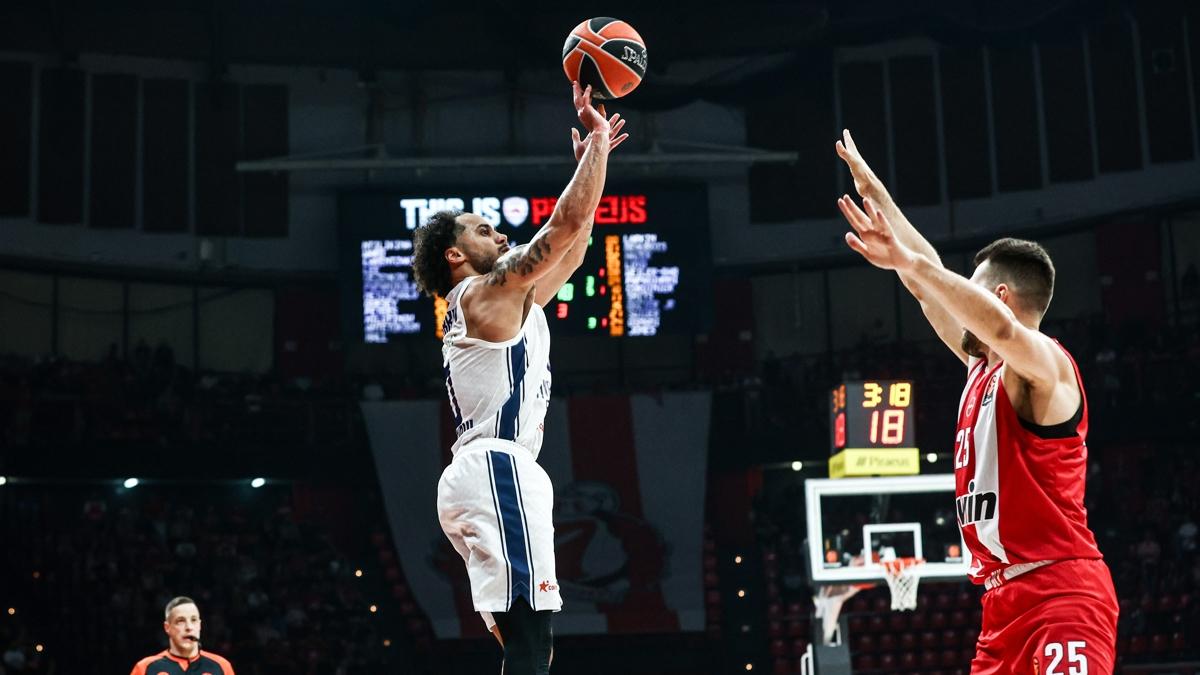 AnadoluEfes Euroleague Olympiakos fotoraflar resimleri