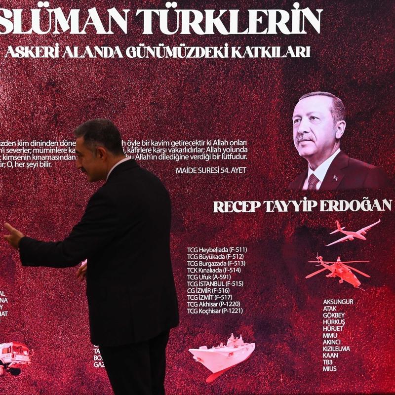 Krmz ehreliler sergisi ald