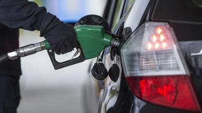 Ara sahiplerine mjde... Benzine indirim yolda