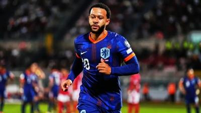 Fenerbahe'nin yeni gzdesi Memphis Depay