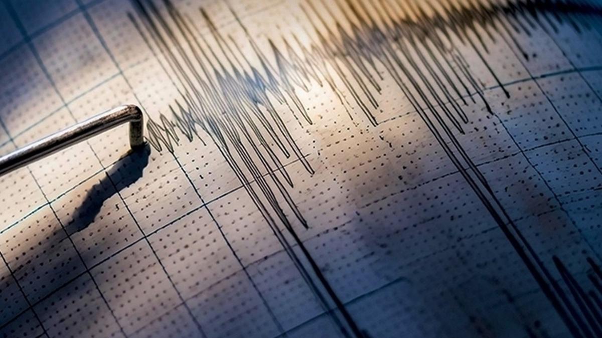 deprem szbilir izmir deprem fotoraflar resimleri