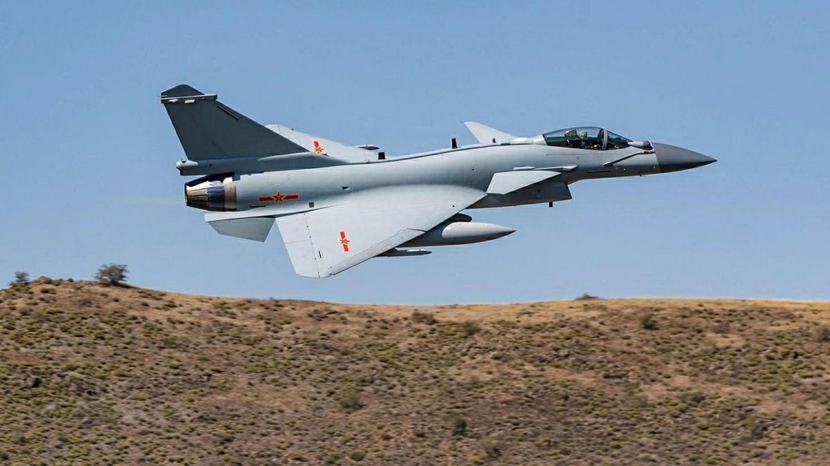 J-10 sava ua cakarta endonezya fotoraflar resimleri