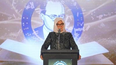 Esenler Belediyesinin 2025-2026 kltr sanat sezonu ald