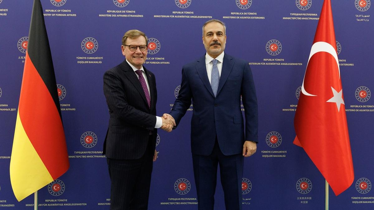 Johann Wadephul Dileri Bakan Hakan Fidan Bakan Fidan fotoraflar resimleri