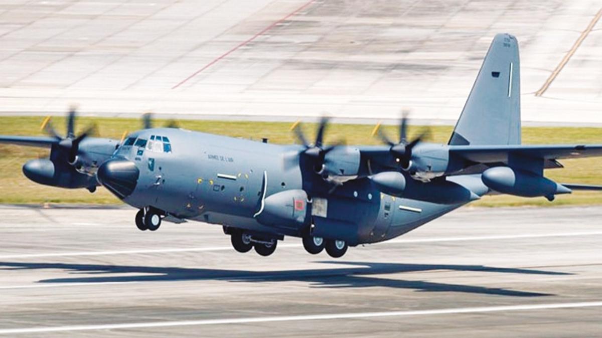 taktiknakliyekapasitesi C130JSuperHercules havakuvvetleri fotoraflar resimleri