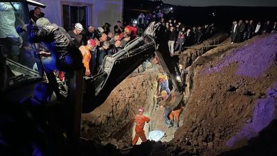 Bursa'dan ac haber! ki karde gk atlnda kald