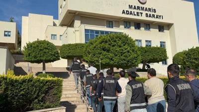 Marmaris'te FET operasyonu: 11 kii tutukland