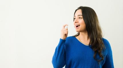 Az bakm ve kalp arasndaki o balant! Dileri fralayn nk...