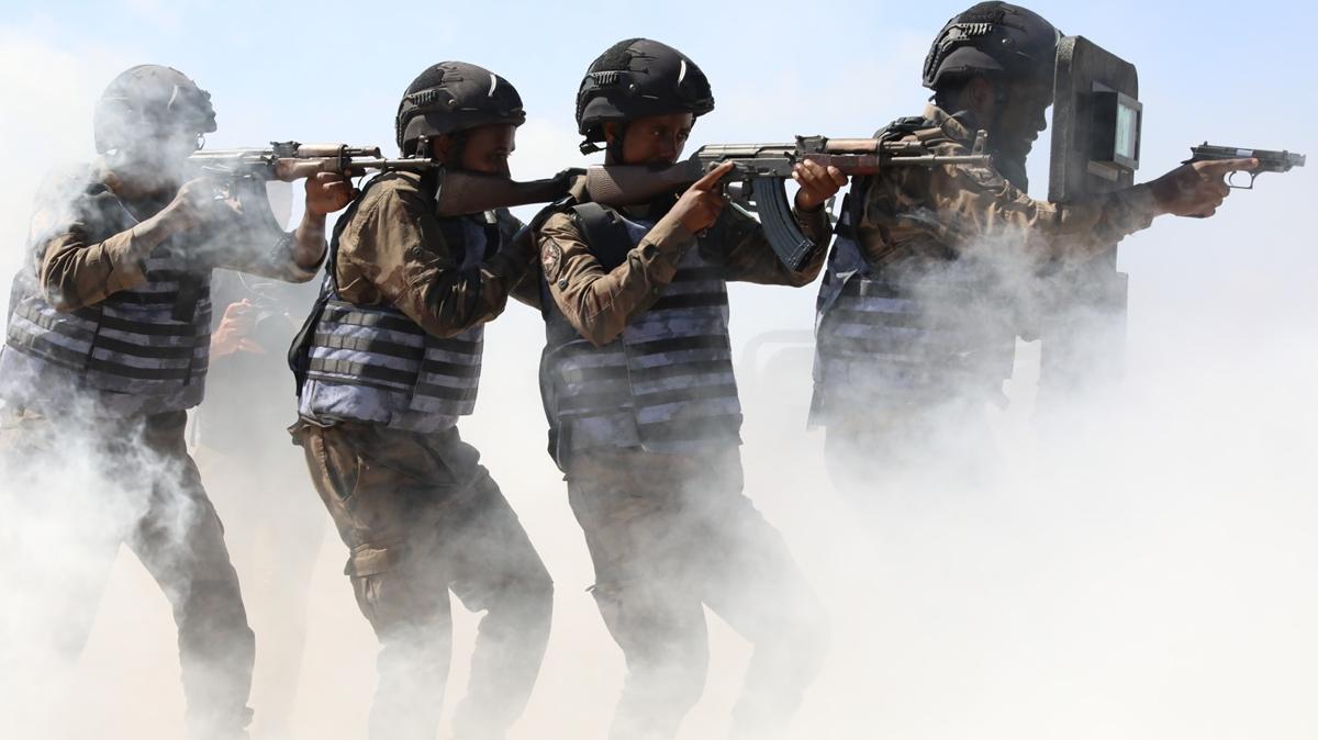 Somali polisi Trkiye eitimleri gvenlik destei fotoraflar resimleri