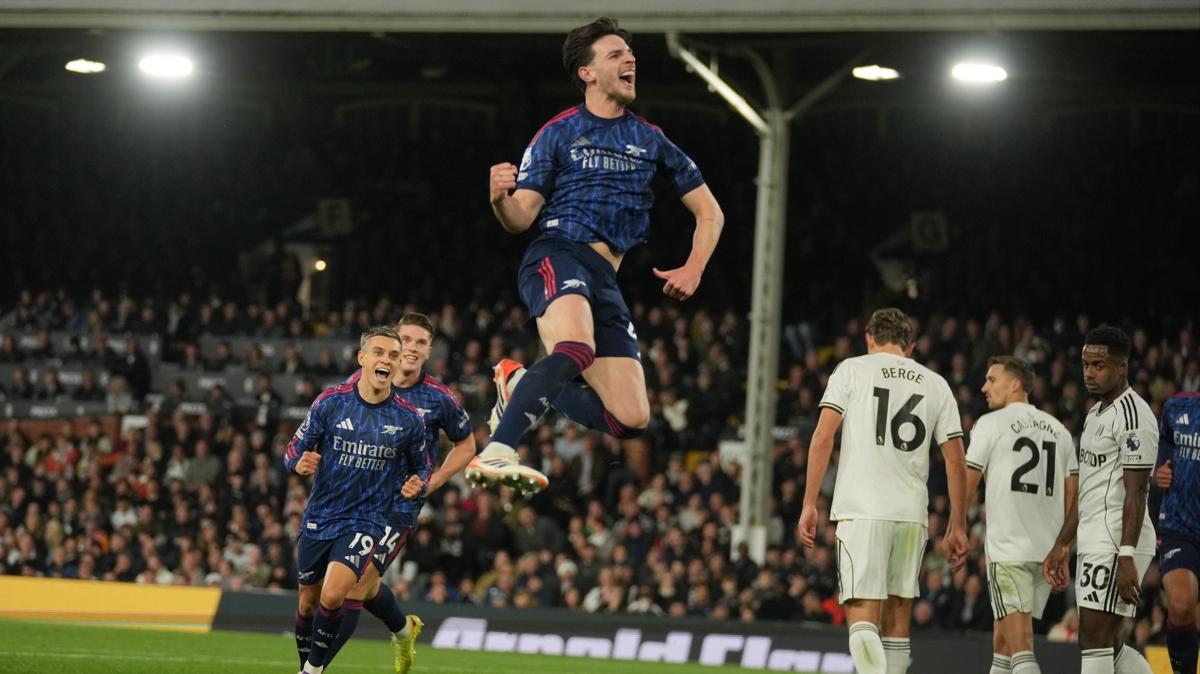 arsenal fulham premier lig fotoraflar resimleri