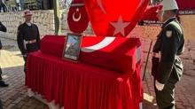 ehit Gner'in naa dualarla defnedildi