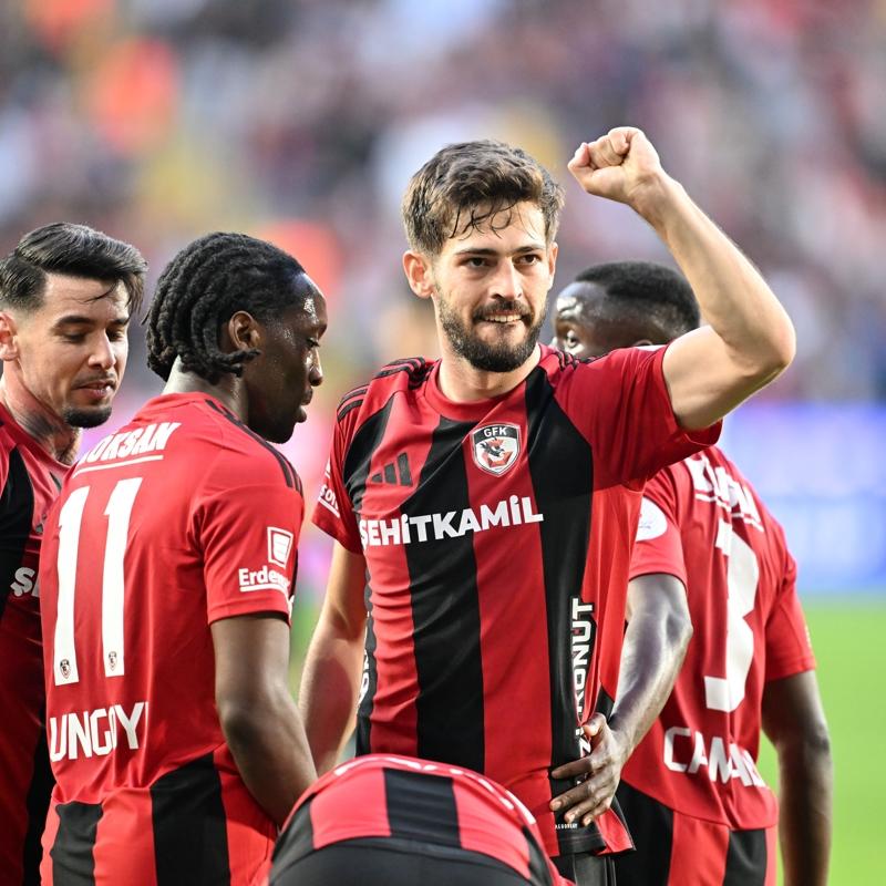 5 goll delloda Gaziantep FK, Antalyaspor'u devirdi