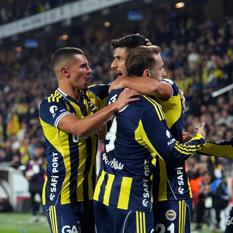 MA SONUCU: Fenerbahe 2-1 Fatih Karagmrk