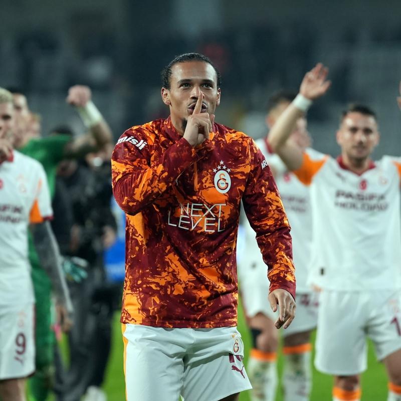 Ef'Sane geri dnd!