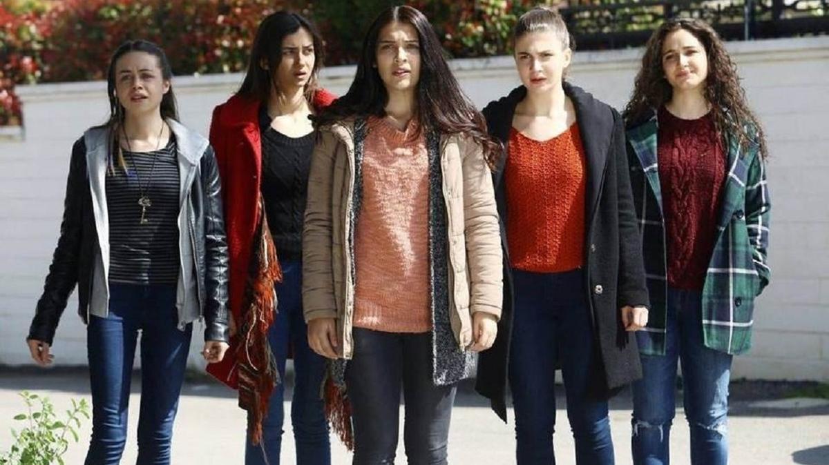 nil keser krgn iekler defne krgn iekler magazin fotoraflar resimleri