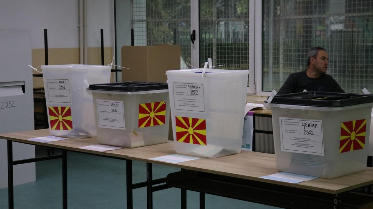 Kuzey Makedonya seim 18 milyon semen yerel seim fotoraflar resimleri