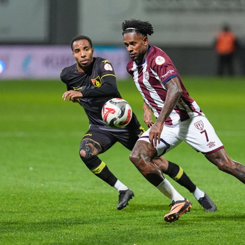 stanbulspor ile Bandrmaspor yeniemedi