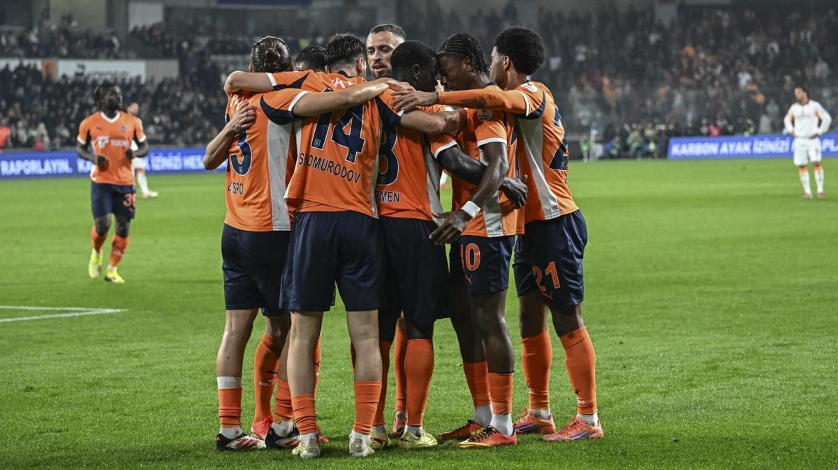 baakehir sper lig futbol fotoraflar resimleri