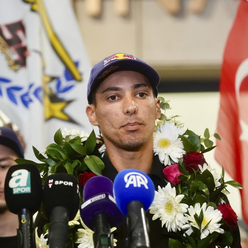 Toprak Razgatlolu'dan MotoGP aklamas