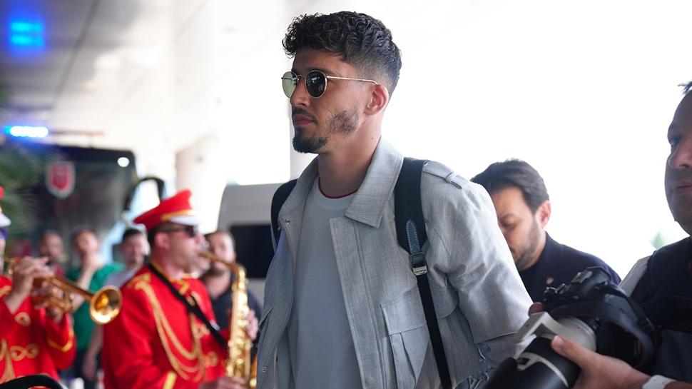 Ezeli rakibe hayrl olsun! Sper Lig'de Altay Bayndr srprizi