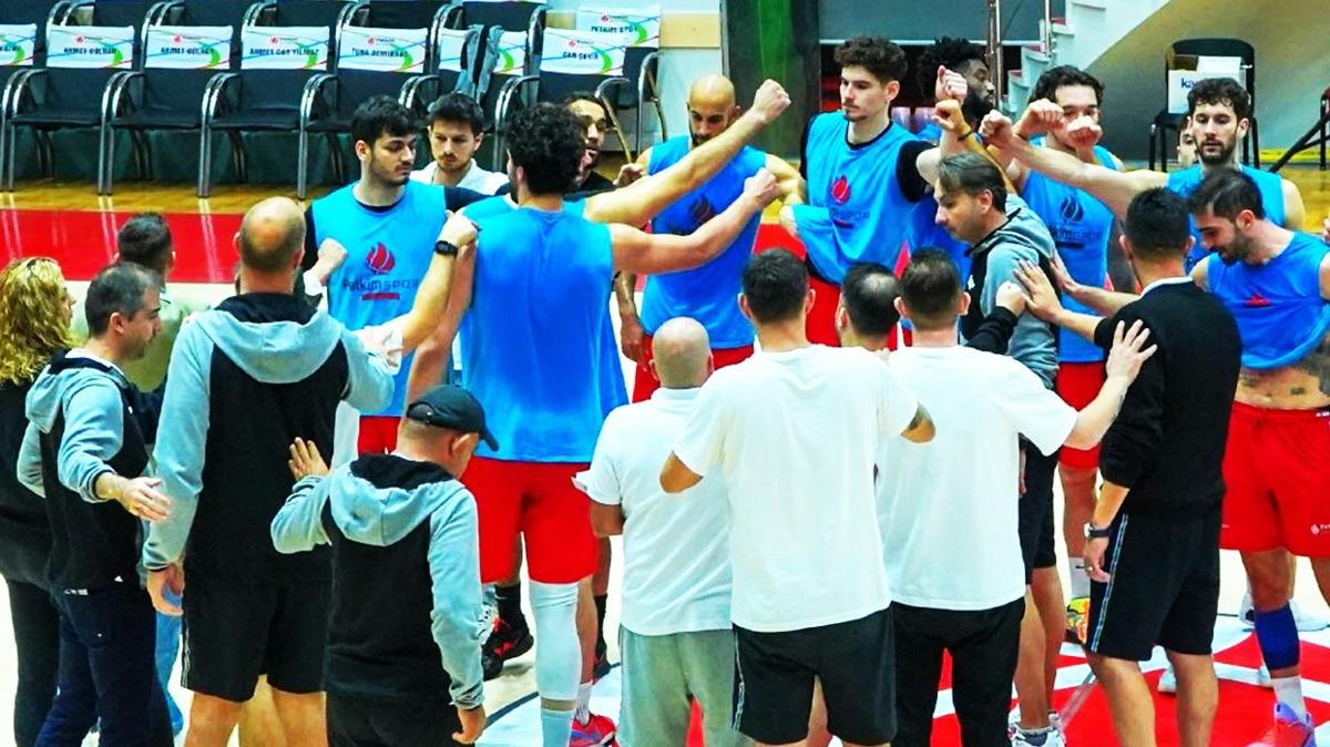 Aliaa Petkimspor FIBA  Corona Braov fotoraflar resimleri