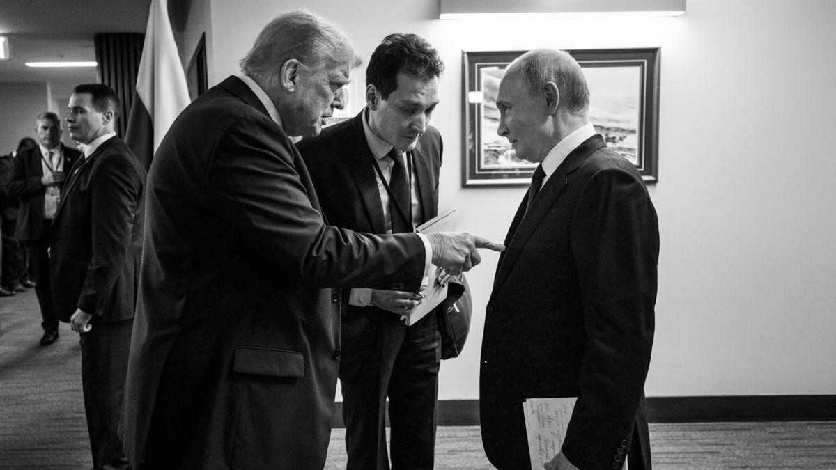 beyaz saray putin trump fotoraflar resimleri