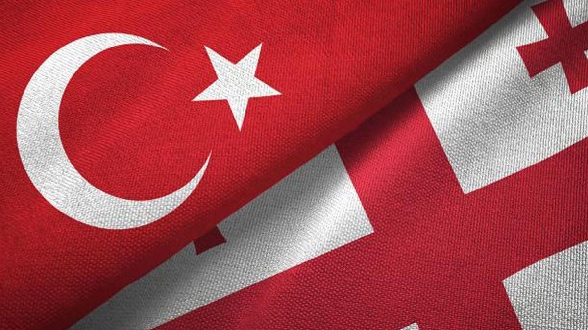 Salk Bakan Kemal Memiolu Bakan Memiolu grcistan fotoraflar resimleri