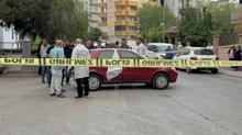 Adana'da bir kii otomobilde l bulundu