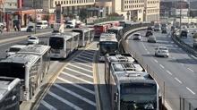 ki metrobs arpt! Hatta uzun kuyruklar olutu