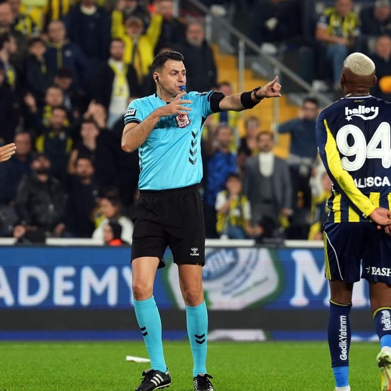 VAR kaytlar akland! te Fenerbahe-Fatih Karagmrk manda yaananlar