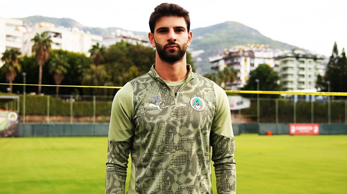 mit Akda Alanyaspor Romanya fotoraflar resimleri