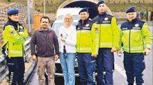 Her erde bir hayr vardr!' Alman Bykeli'nin imdadna jandarma yetiti
