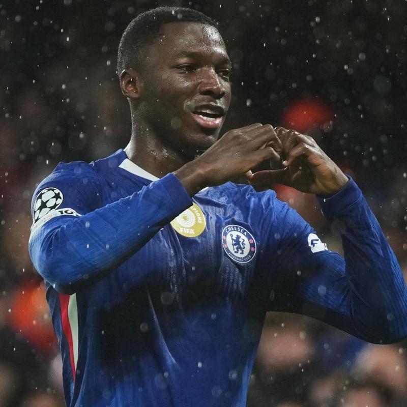Chelsea'den Moises Caicedo'ya yeni szleme