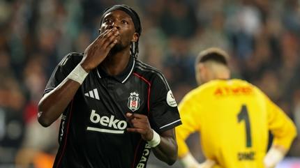 Beikta zirveye tutundu