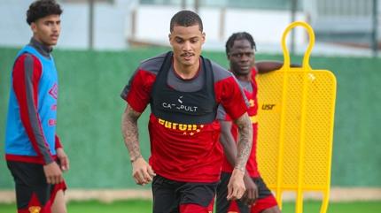 Gztepe'de Galatasaray ma almalar tam gaz sryor