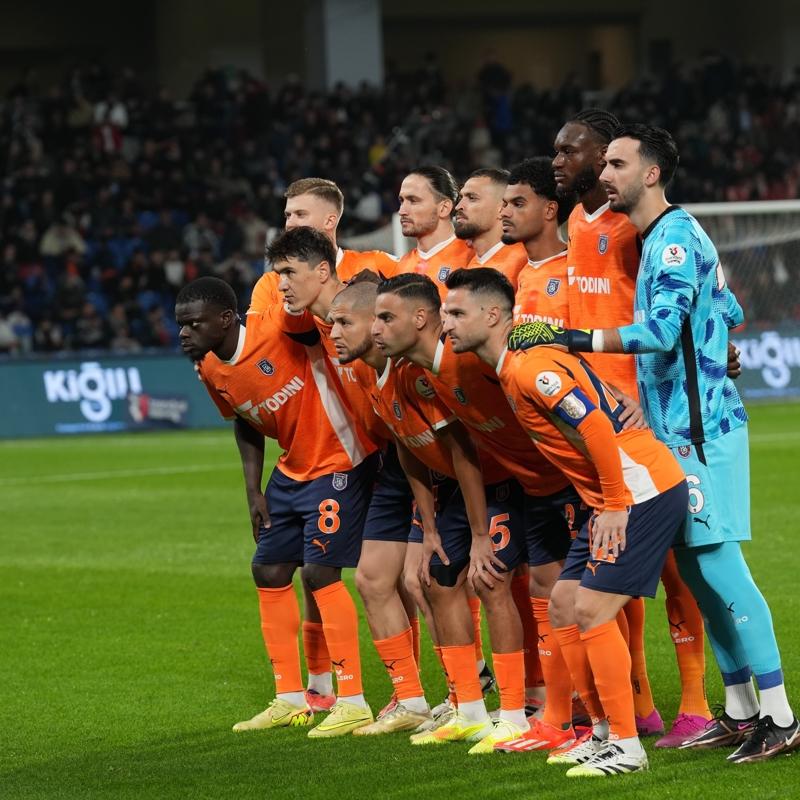 Baakehir deplasmanda Antalyaspor ile karlaacak