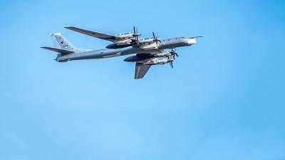 Rus bombardman uaklar snra yaklat: Asya'da tehlikeli gerilim