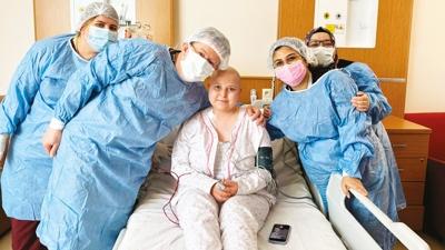 zel abladan en gzeli... Kardeine iliini verdi