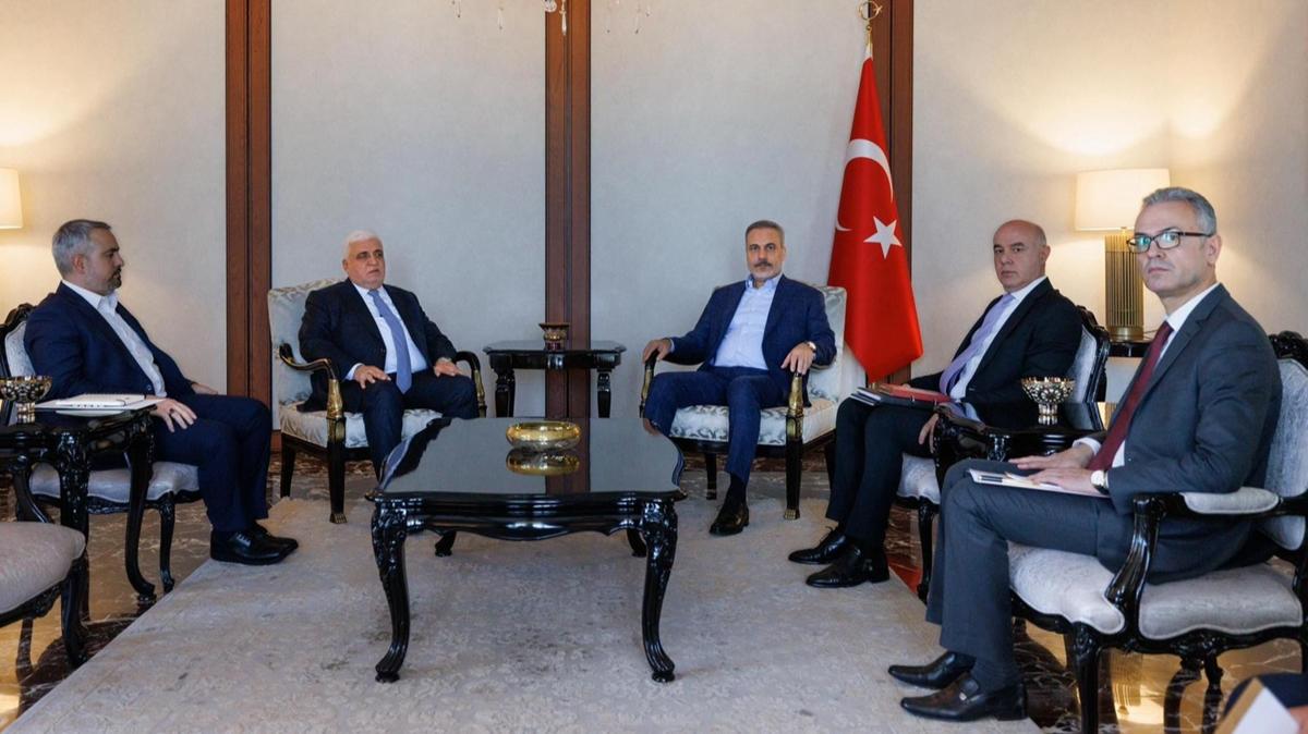 Dileri Bakan Hakan Fidan Falih el-Feyyad Hadi abi Komisyonu Bakan fotoraflar resimleri