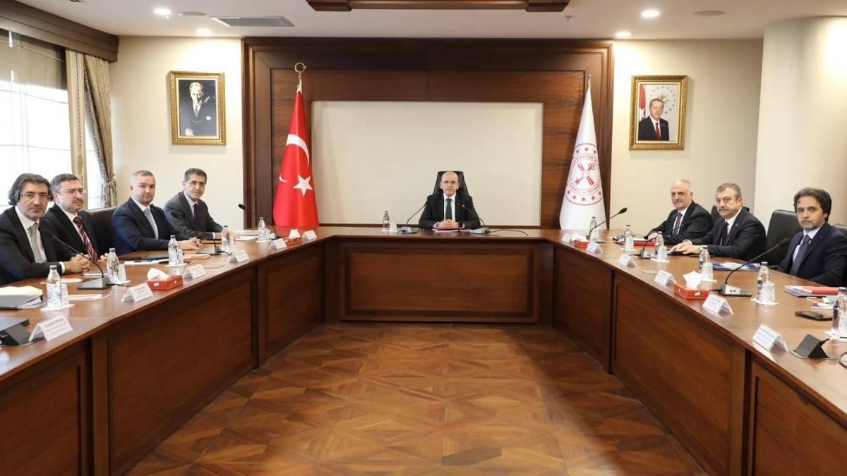 Finansal stikrar Komitesi Makroekonomik Grnm Finansal Sektr Etkileri Makroekonomik Grnm Maliye Bakanl fotoraflar resimleri