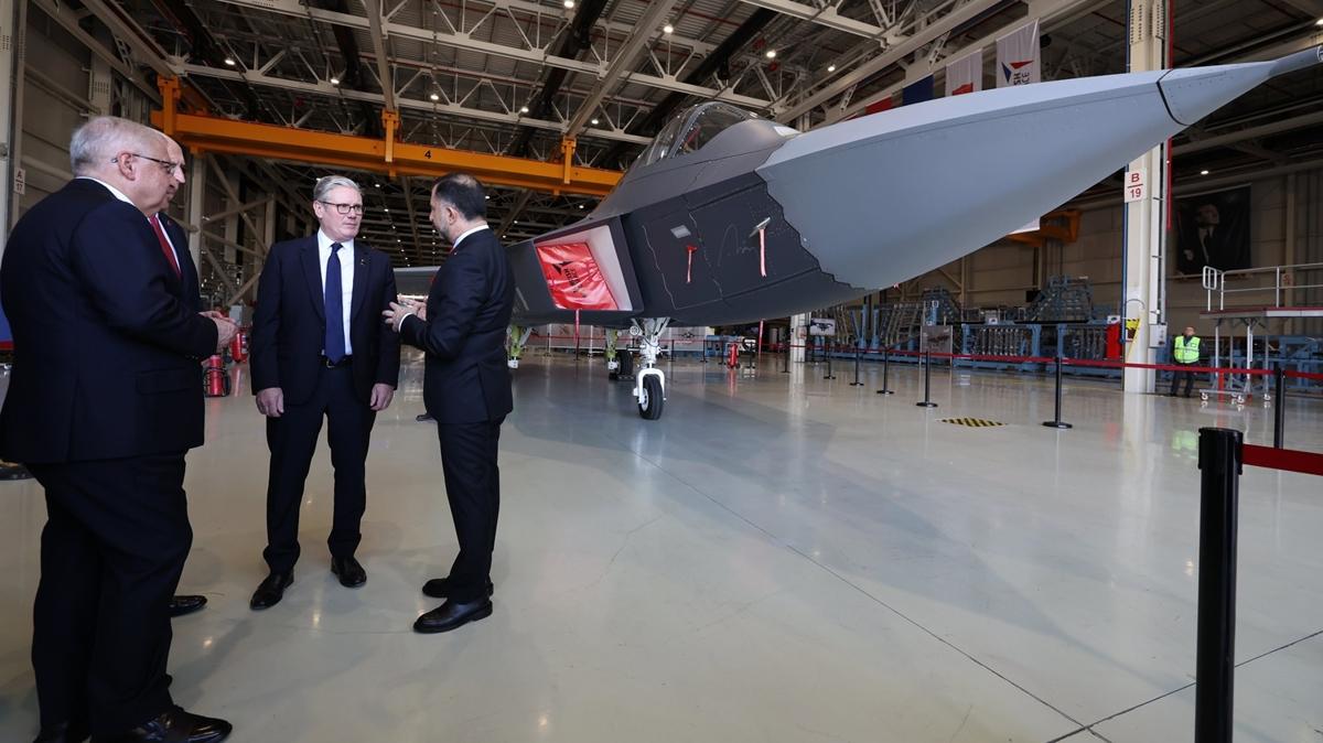 Keir Starmer KAAN TUSA fotoraflar resimleri