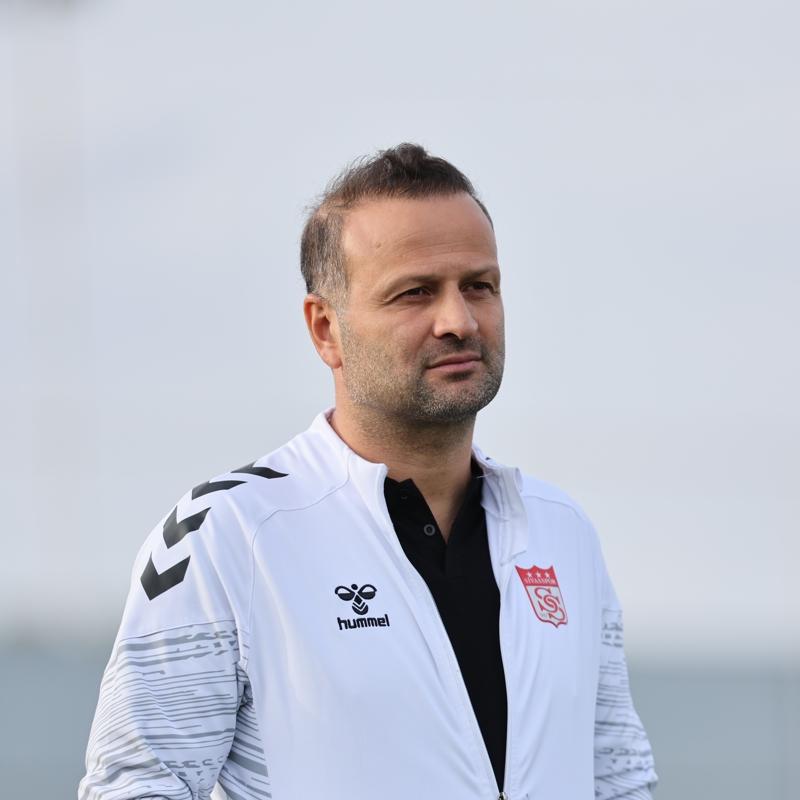 Sivasspor'da Osman Zeki Korkmaz d�nemi sona erdi