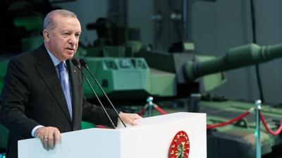Altay Tank TSK envanterinde! Bakan Erdoan: Yeni bir dnemin kaplarn atk 
