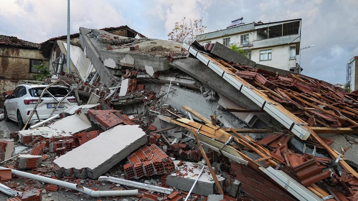 deprem Balkesir Sndrg fotoraflar resimleri