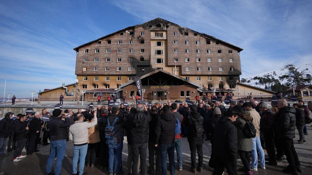 yangn facias otel yangn hukuk mcadelesi fotoraflar resimleri