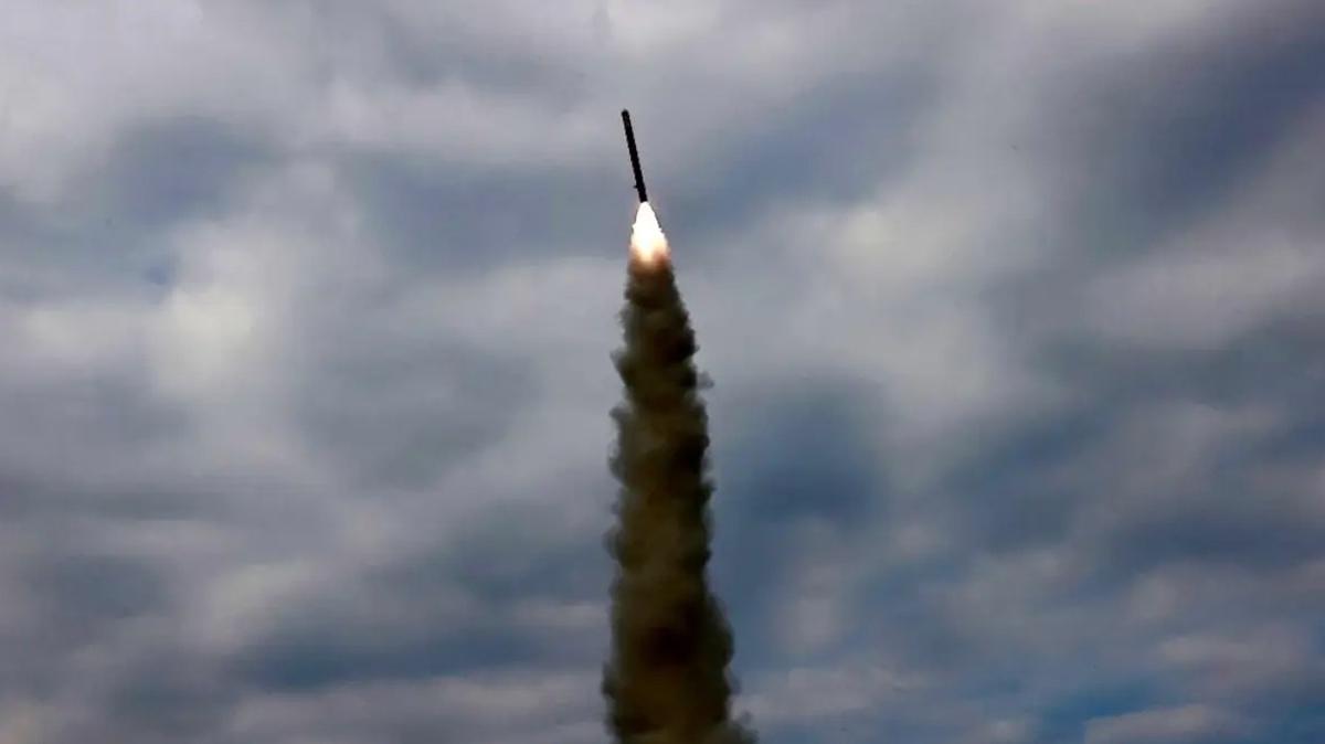 Trump Gney Kore ziyareti Kuzey Kore fze denemesi Washington gzda fotoraflar resimleri