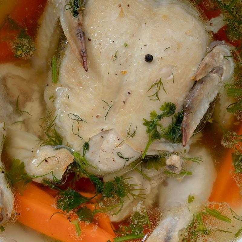 Akam yemeine bir kase dolusu kolajen: En kolay tavuk suyu orbas