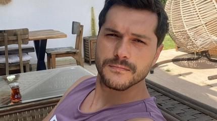 Ekranlara dnyor Partneri kendisinden tam 12 ya kk!