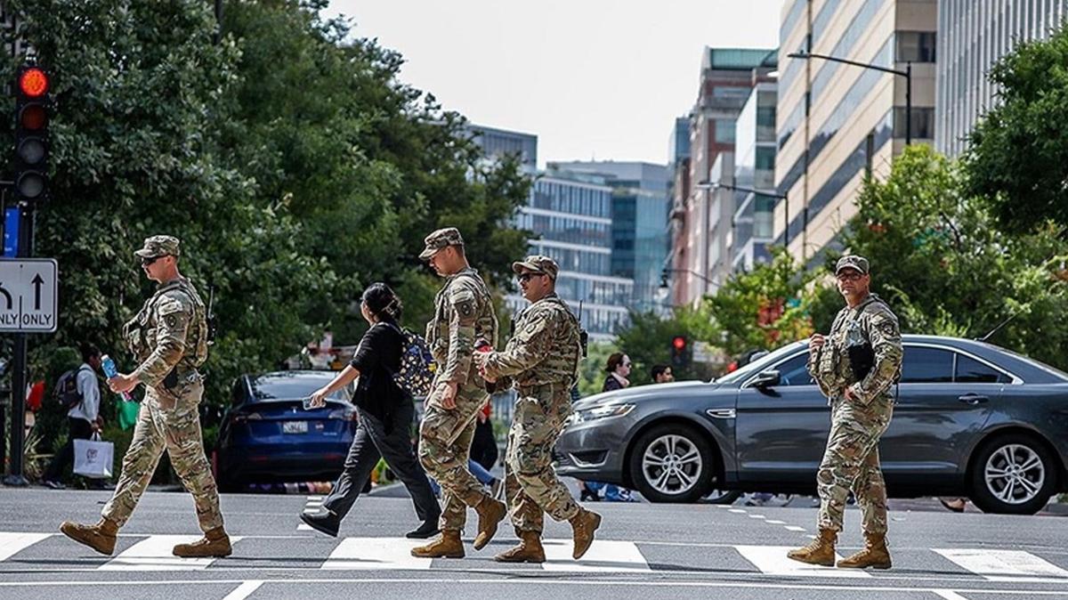 Pete Hegseth Ulusal Muhafzlar Grev Sresi Uzatma Konulandrma Washington fotoraflar resimleri
