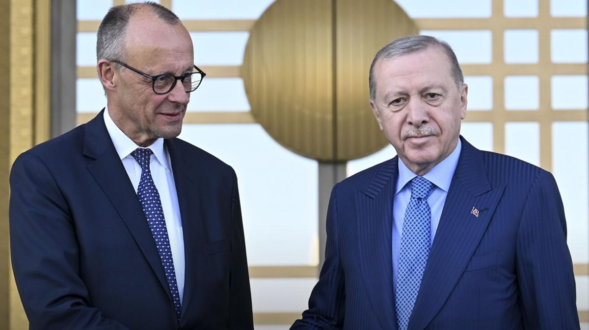 Recep Tayyip Erdoan Almanya Babakan resmi tren fotoraflar resimleri